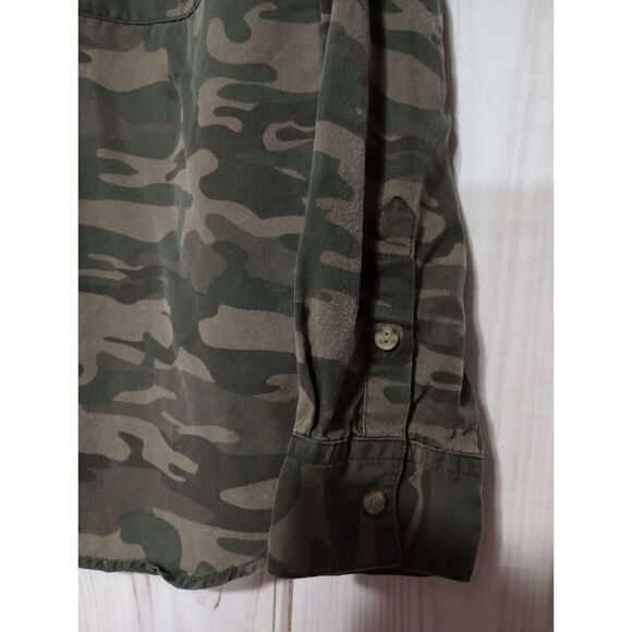 Social‎ Standards Shirt Ladies Medium Camouflage - Picture 4 of 7